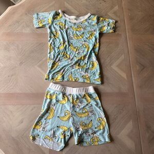 Little sleepies, banana short sleeve pajama set size 2